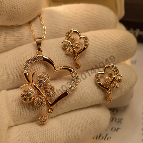 Heart Shinny Butterfly Necklace Set